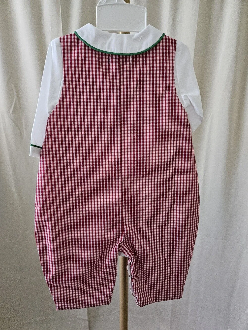 Petit Ami Smocked Santa Sleigh Gingham Jon Jon NWT Size  18M